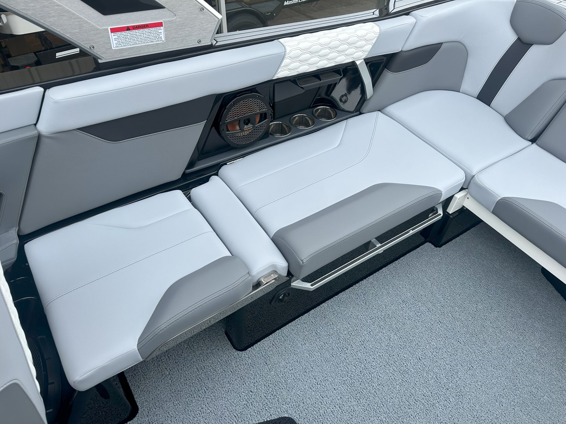 2025 MasterCraft XT24 Icon
